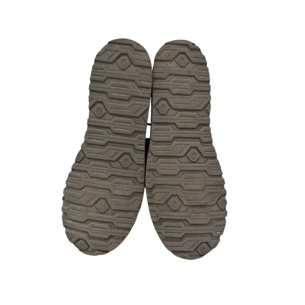Teva Mush Atoll Black Suede Lace-Up Chukka Boots